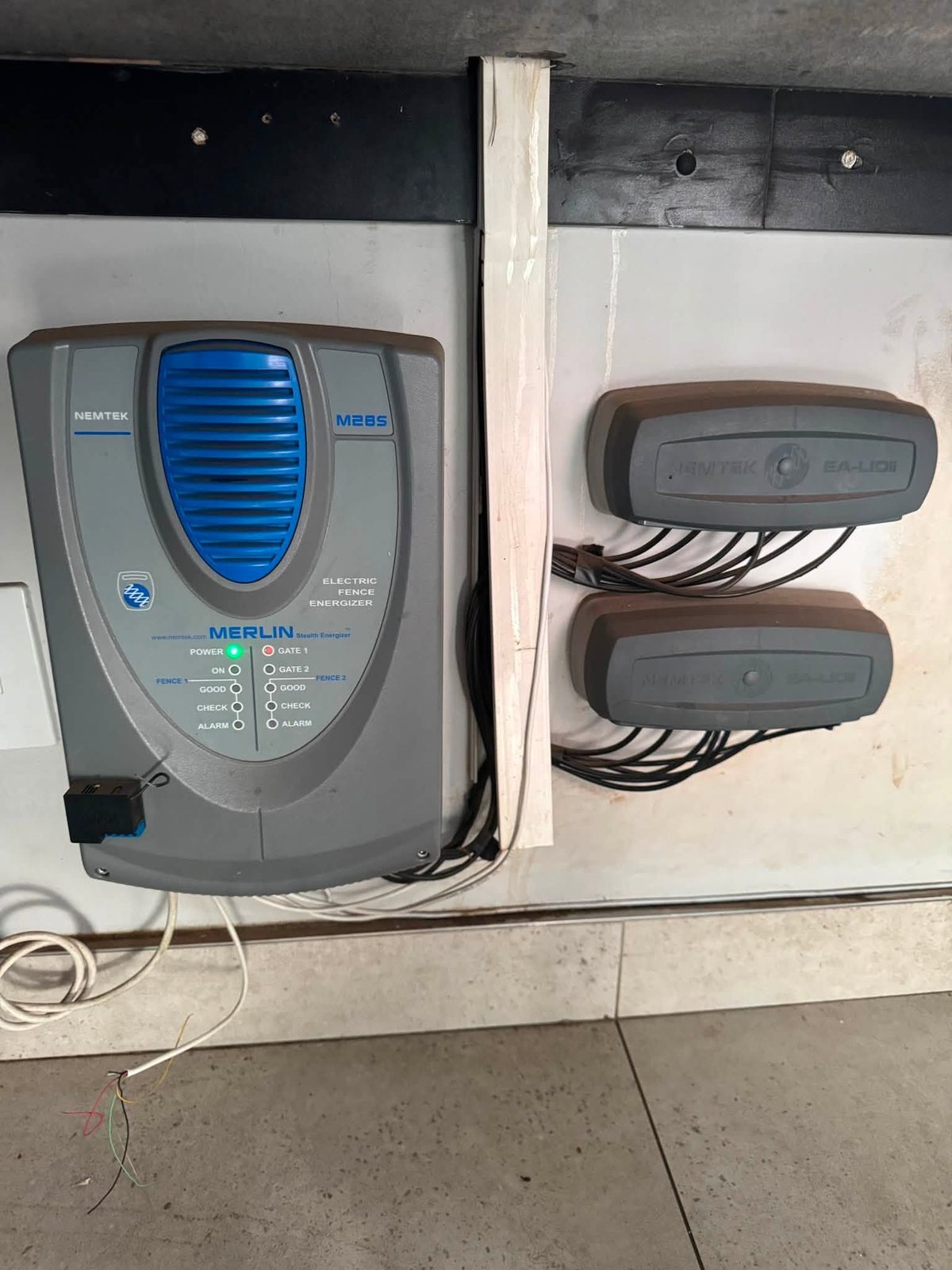 Electric fence energizer installation by Safe Solutions